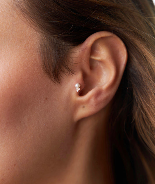 Three Seed Tragus with Pearl