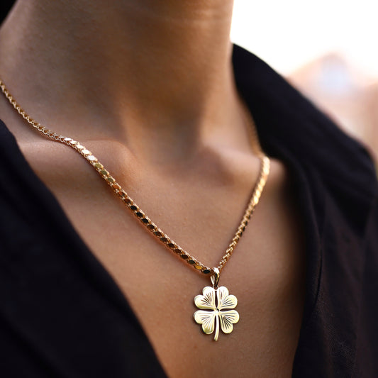 Nostaljik Yoncalı Pullu Zincir