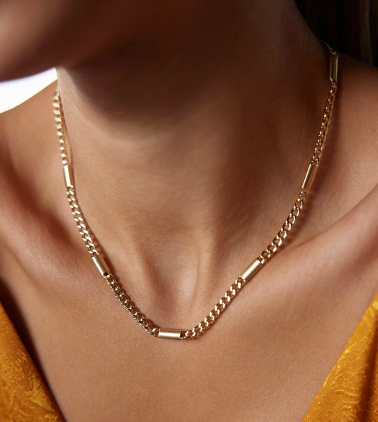Gourmet Necklace with Bar