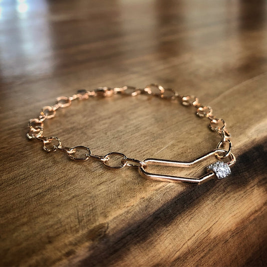 Wide Link Design Bracelet