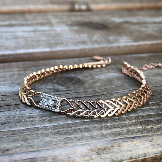 Baguette Clasp Design Bracelet