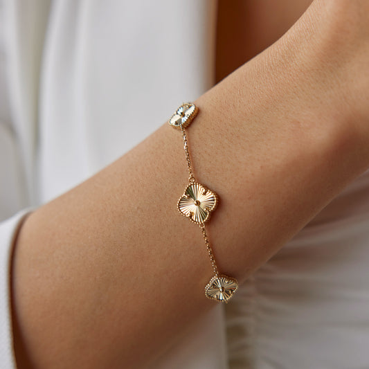 Cottage Clover Bracelet