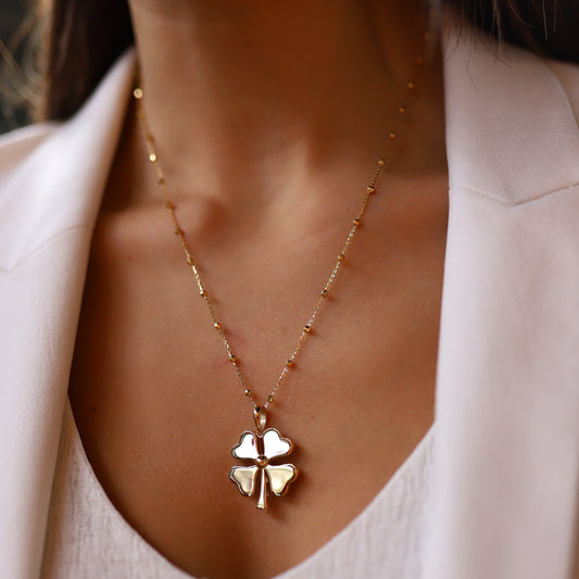 Dorica Chain Clover Necklace