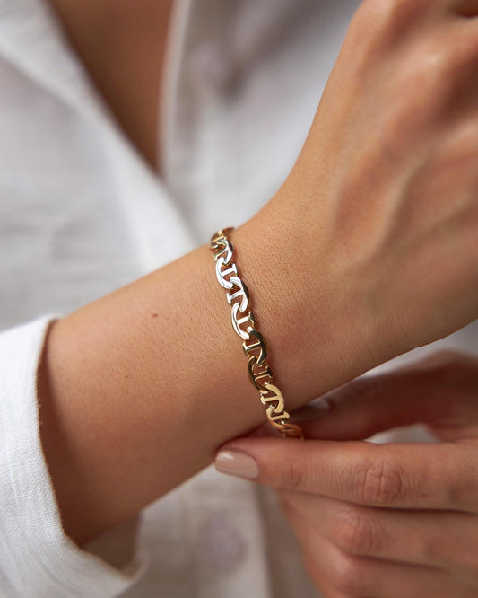 Thin T Bracelet