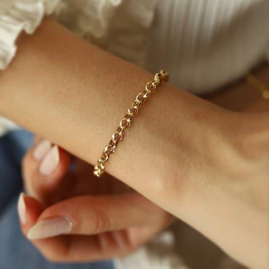 Dövme Doç Bileklik