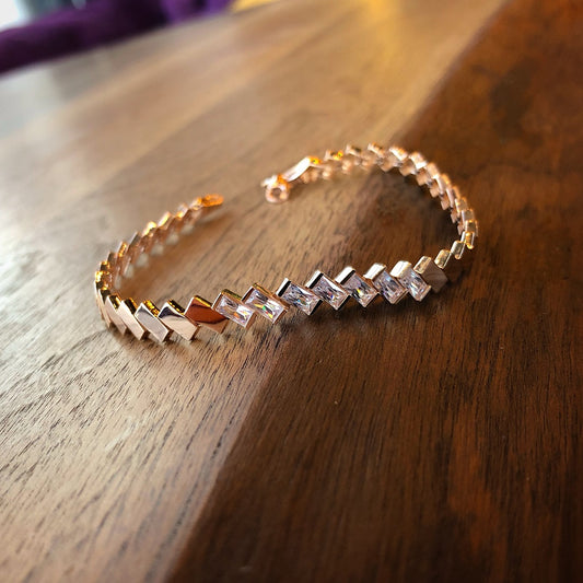 Rose Color Cross Baguette Array Bracelet