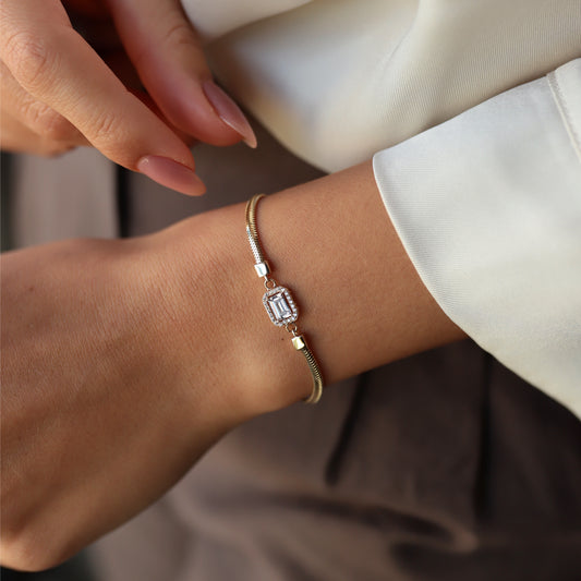 Balık sırtı baget bileklik