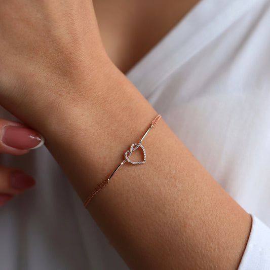 Love Knot Chain Bracelet