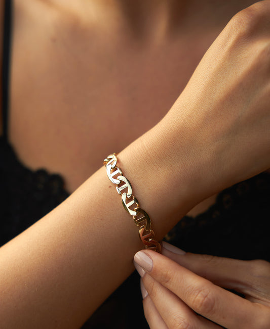 Thick T Bracelet