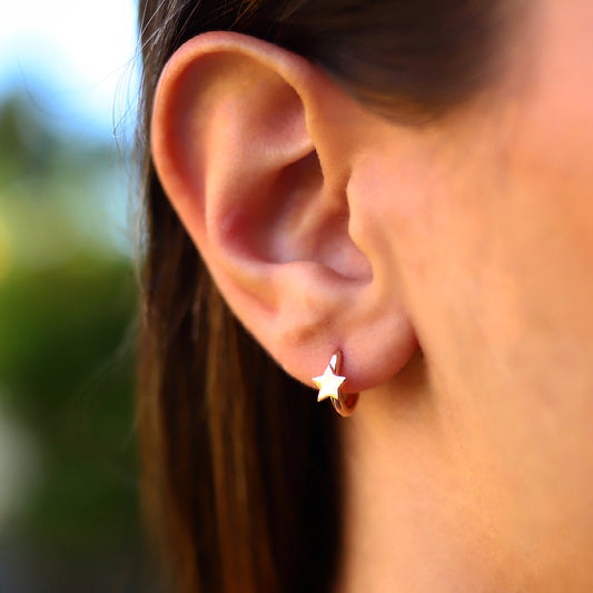 Minimal Hoop Star Earrings