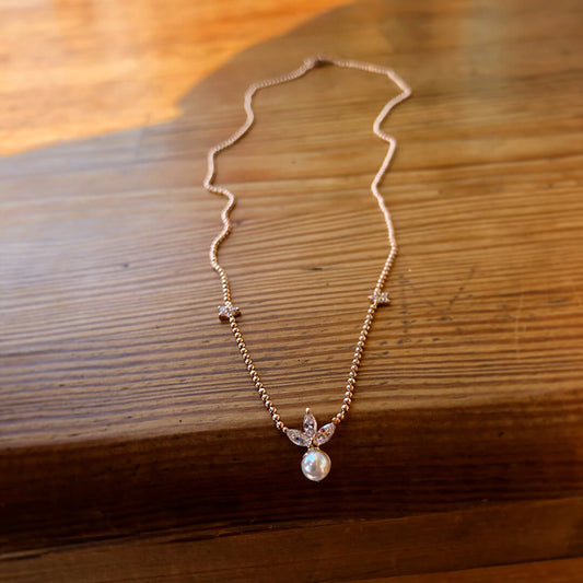 Pearl Lotus Necklace with Golf Chain