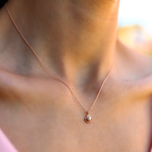 Oyster Necklace with Pearls