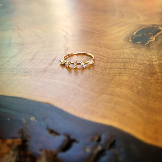 Wire Ring with Asymmetrical Baguettes